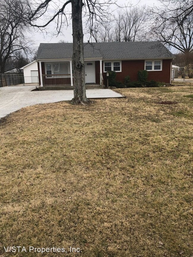 Building Photo - 3 br, 1 bath House - 1040 W. Indian Trail