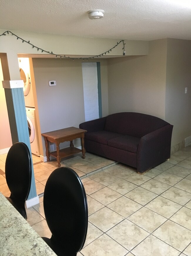 Kitchen - 299 N 100 E