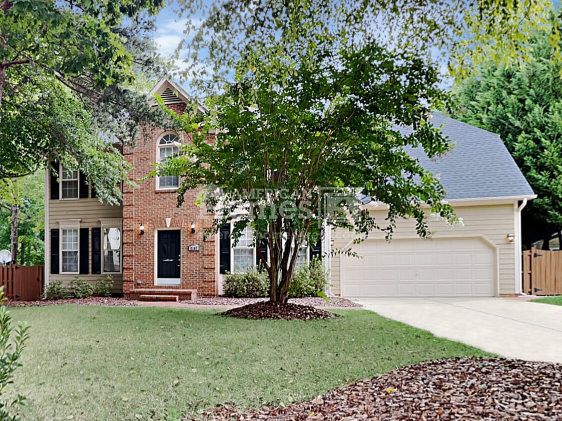 2107 Regents Park Lane House Rental in Greensboro, NC