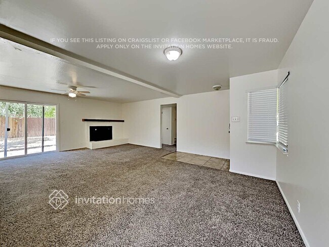 Foto del edificio - 2222 Babette Way