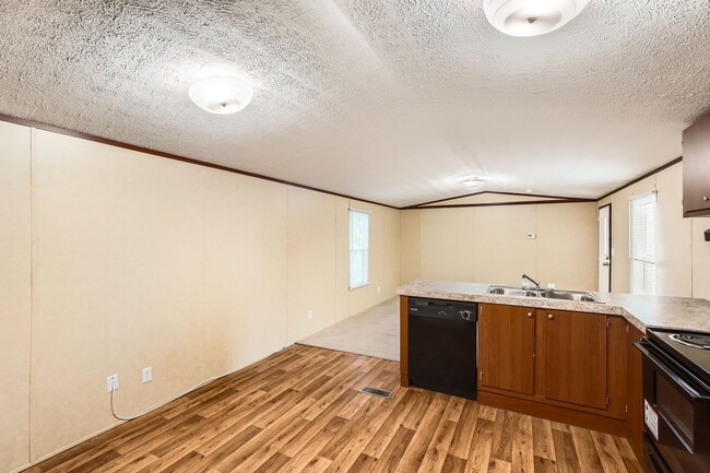 Foto del edificio - 4423 E Houston St