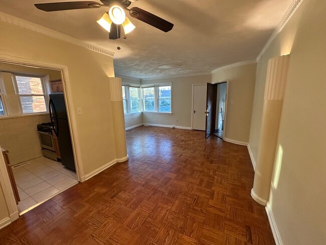 Building Photo - 7325 Balson Ave
