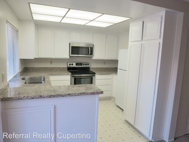 Building Photo - 20597 Mapletree Pl