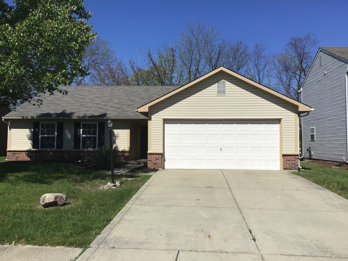 1916 Windy Hill Lane House Rental in Indianapolis, IN