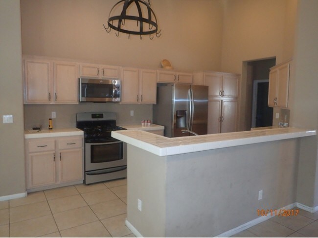 Building Photo - 8322 Glen Aspen Dr