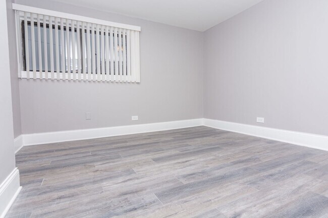 Foto del edificio - 7620 S Stewart Ave