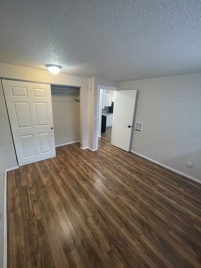 Bedroom - 2319-2347 Lee St SE