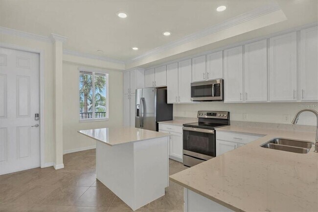 Foto del edificio - 910 Tidewater Shores Loop