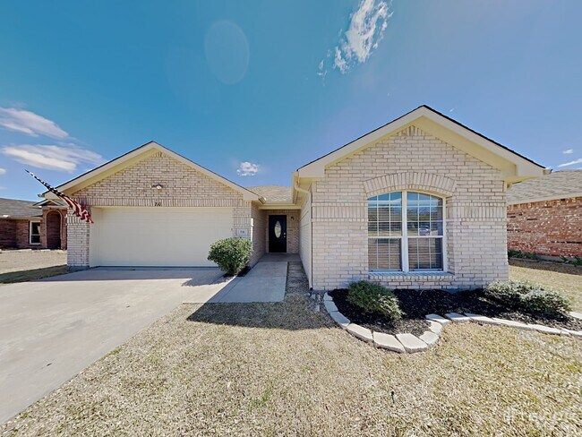 Foto del edificio - 710 Green Acres Ln