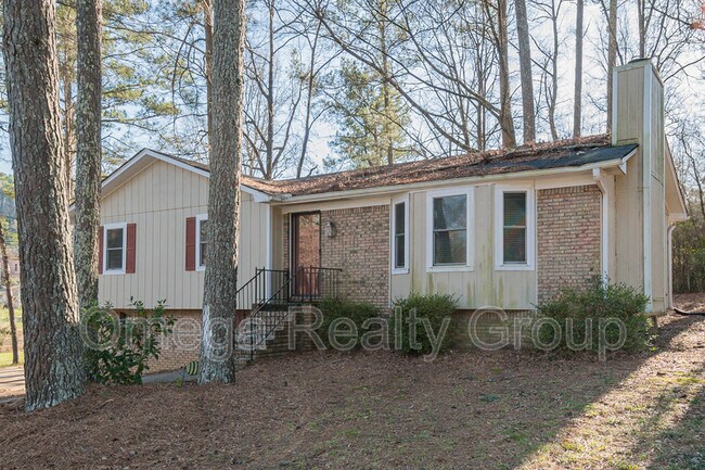 Building Photo - 2504 Beechwood Trail