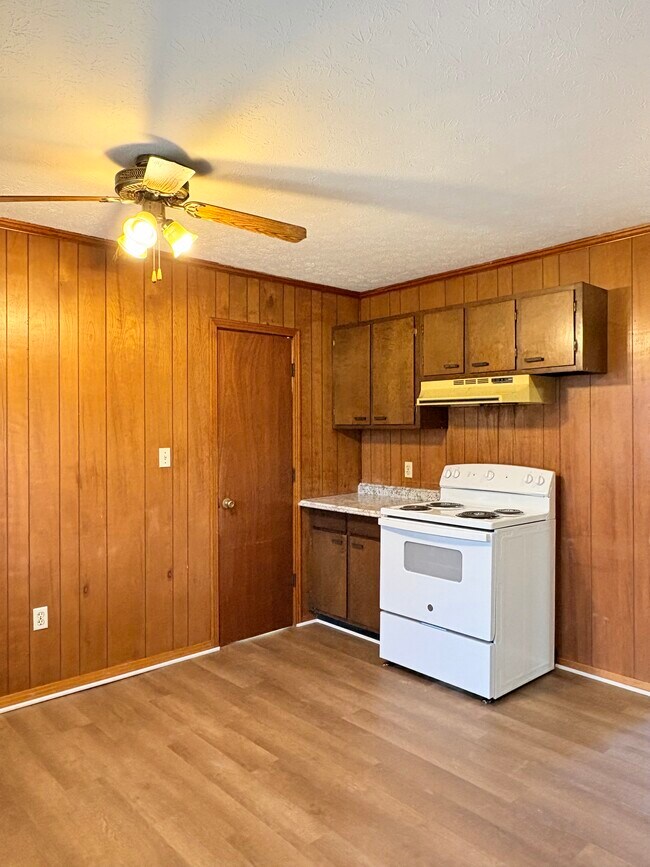 Foto del edificio - 1232 N Sunrise Dr