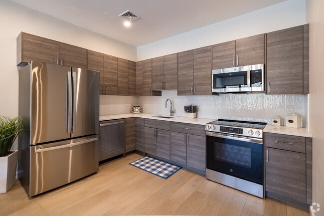 2 habitaciones, 2 baños - 1005 pies cuadrados - The Falmouth - Highland Park