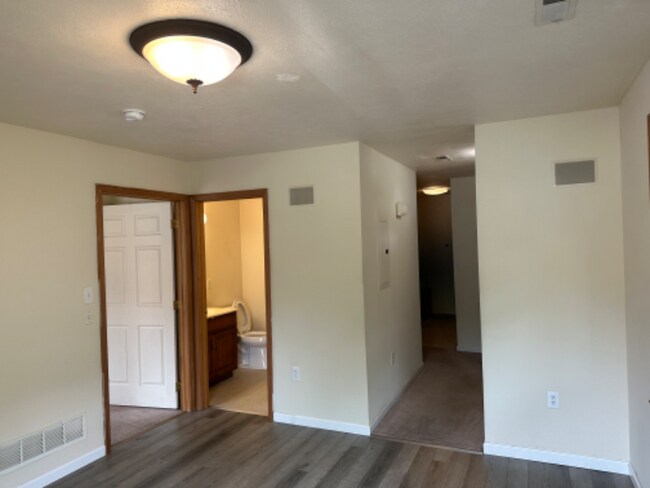 Foto del edificio - 409 S Pugh St