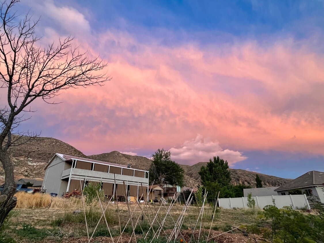 271 N 100 E Unit 2, La Verkin, UT 84745 Apartments in La Verkin, UT