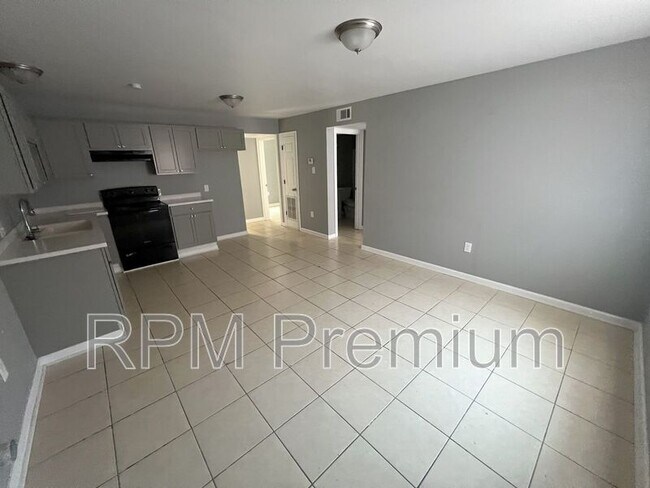 Foto del edificio - 5143 Baker Blvd
