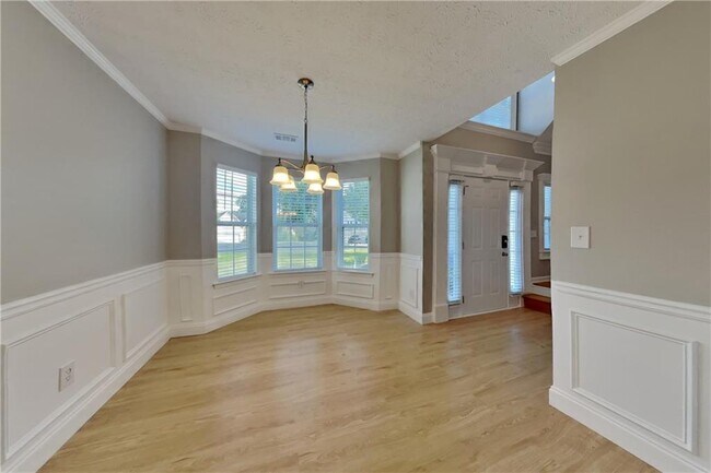 Building Photo - 1650 Willow River Run