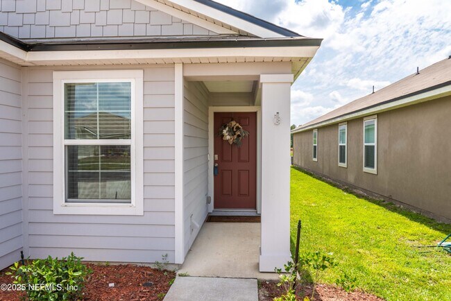 Foto del edificio - 12553 Russian Olive Rd