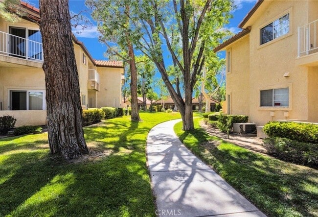 19111 Palo Verde Dr