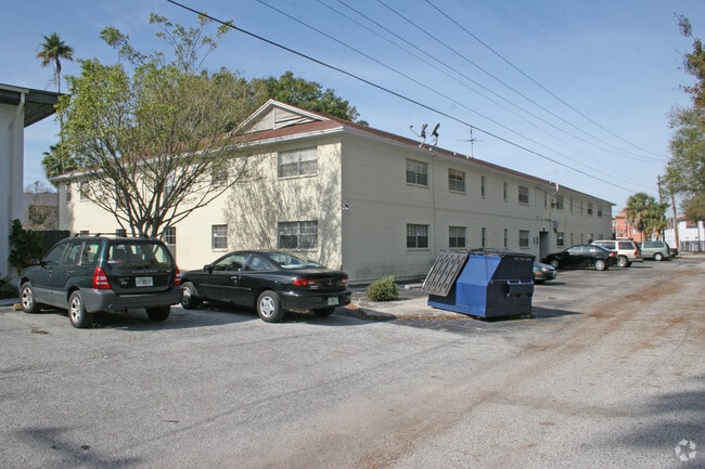 Building Photo - Amber Oaks Apartments