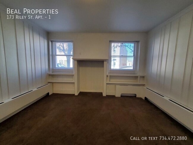 Building Photo - 173 Riley St