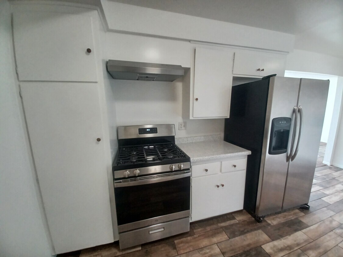 Foto principal - Cherokee Trail Apts