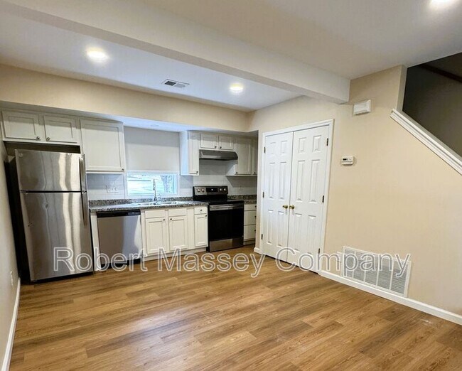 Photo - 1236 Cherokee Rd Apartment