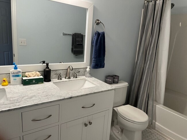 Foto del edificio - 10515 Hawick Ct