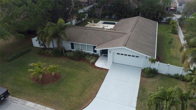 Building Photo - 719 Oakridge Ln