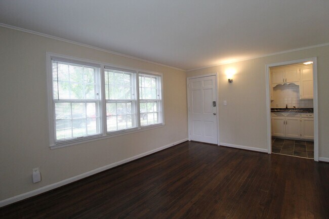 Foto del edificio - 1 Bedroom 1 Bath Duplex in Navy Hill Area in Olathe