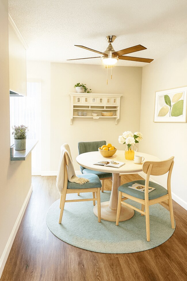 Building Photo - Castilian Apartments