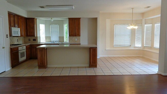 Building Photo - 21127 Meadow Ash Ct
