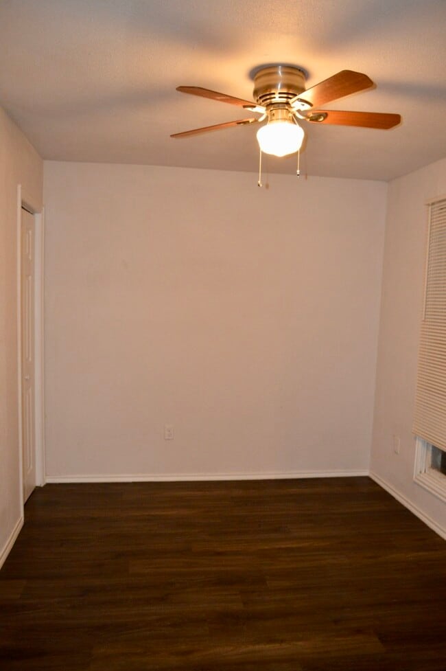 Photo - 416 Collingsworth (San Antonio, TX) Apartment