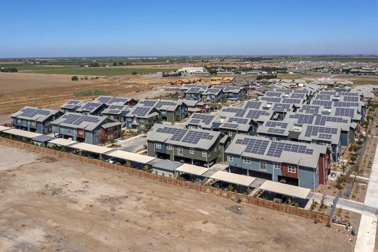 Aerial Photo - Stonegate Village