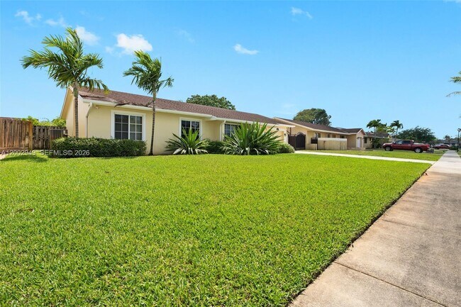 Foto del edificio - 20001 NW 62nd Ct