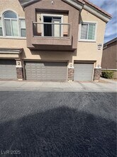 Building Photo - 8690 Horizon Wind Ave