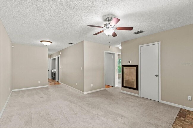 Foto del edificio - 1022 Disston Ave