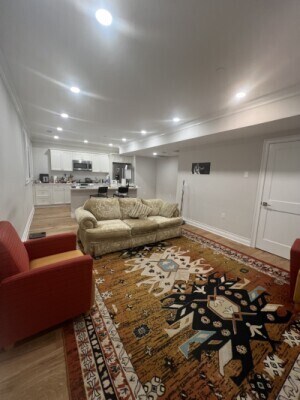 Foto del edificio - 14 Mount Hood Rd