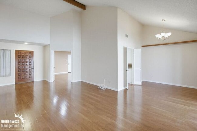 Foto del edificio - Beautiful 3Bdm 2Ba Home with Scenic Views in Rancho Peñasquitos!
