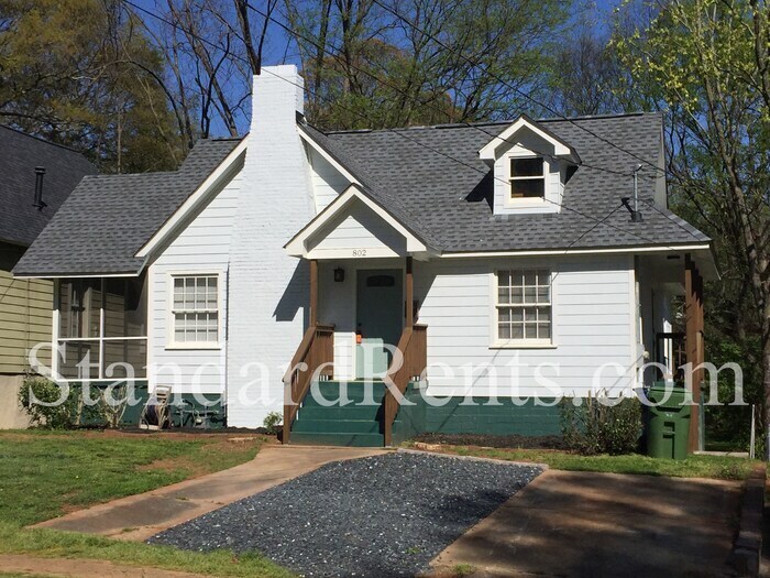 Foto principal - 802 United Ave SE