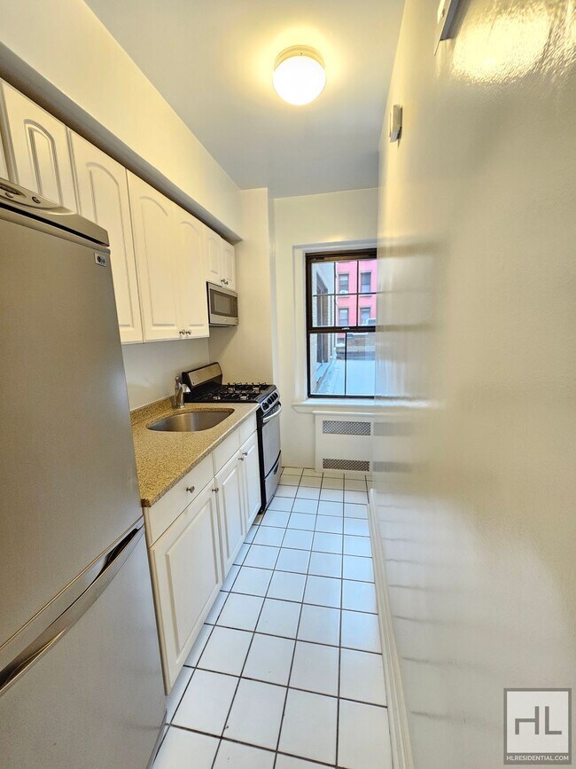 Foto del edificio - Studio Apartment in West Village | 2nd Flo...