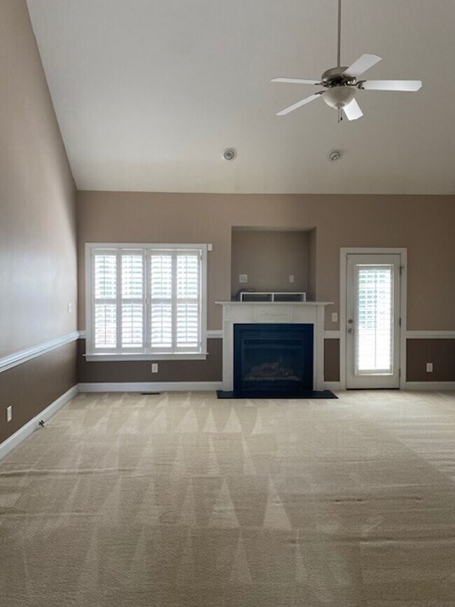 Building Photo - 45 Remington Hill ~ Carlie Hills