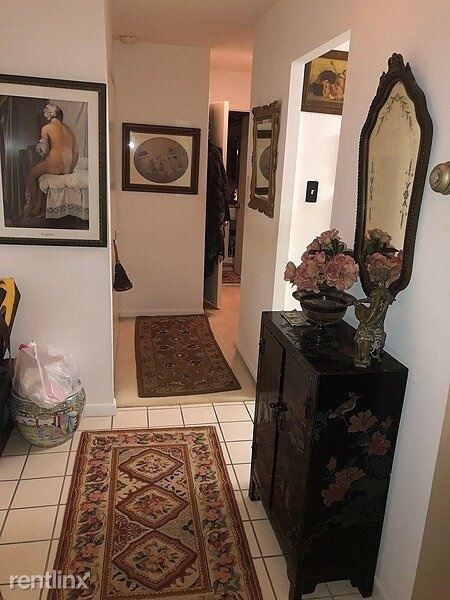 Foto del edificio - 1 br, 1 bath Condo - 1650 Oakwood Drive E303