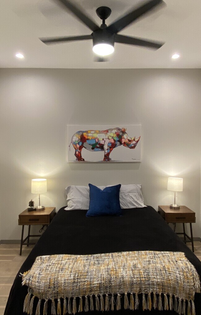 Building Photo - 2602 Huntingdon Ave