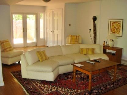 Foto del edificio - 74 Ridge Rd
