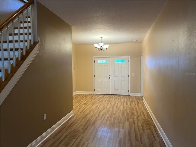Building Photo - 6443 Ashville Dr