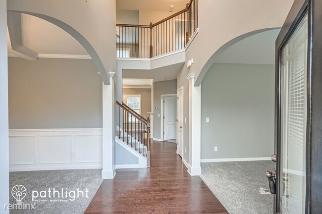 Building Photo - 5 br, 3 bath House - 1447 Rolling View Way...