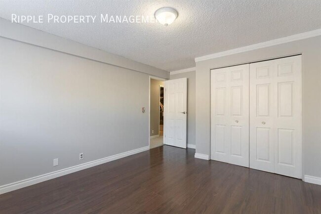 Photo du bâtiment - 50% OFF YOUR FIRST MONTHS RENT! AMAZING SP...