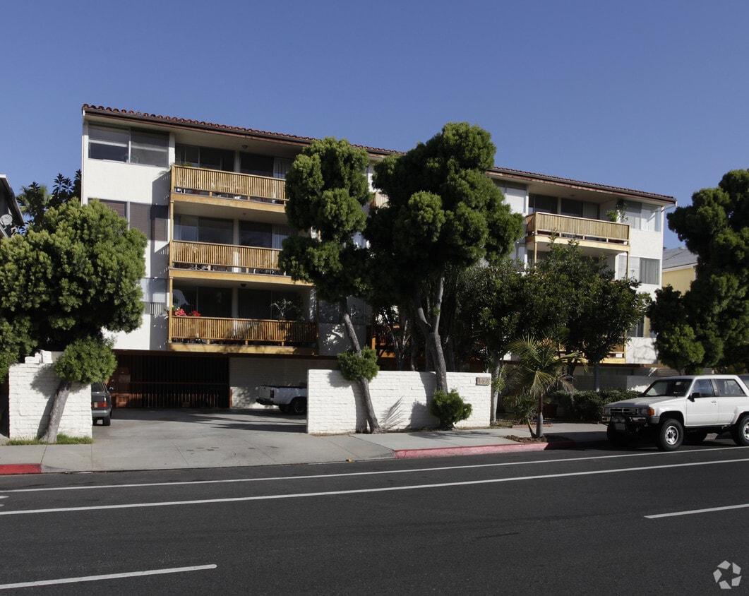 Primary Photo - 153 San Vicente