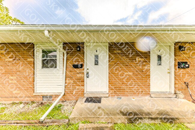 Building Photo - 2404 State St