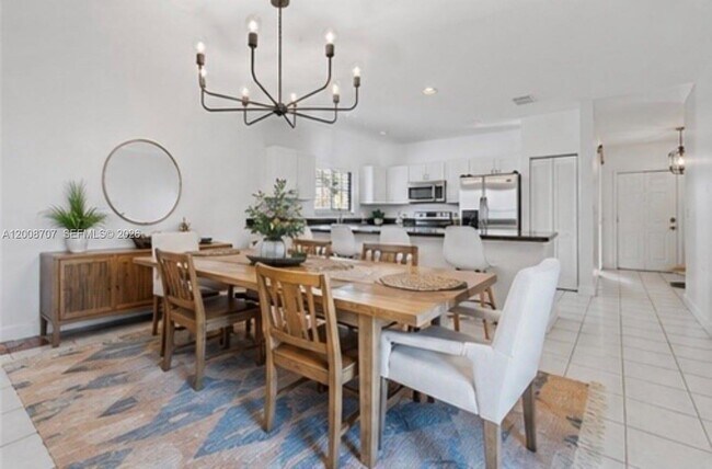 Foto del edificio - 2609 NE 42nd Ave